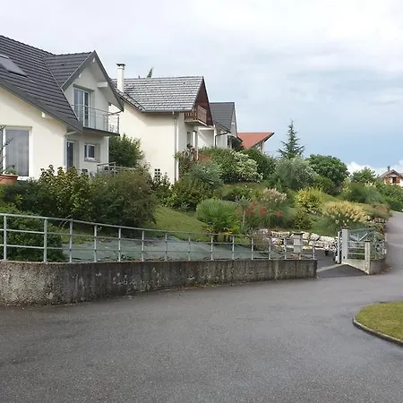 Couette-café Les Coteaux Du Lac *